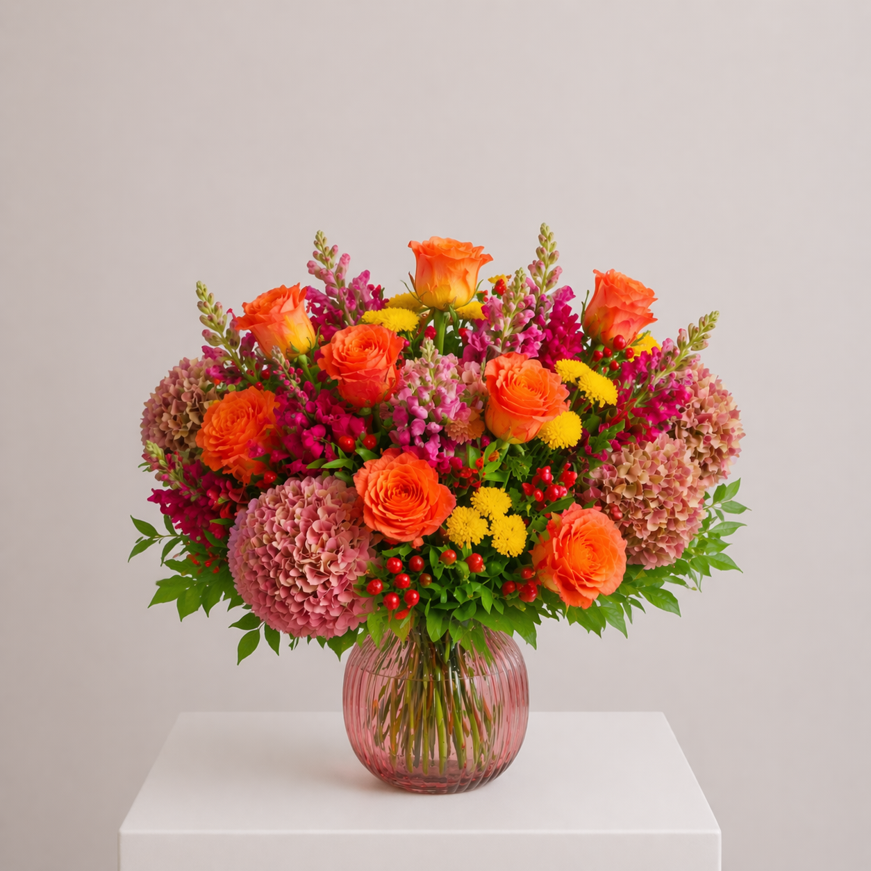 Warmer Blumenstrauß in Gelb, Orange und Apricot
