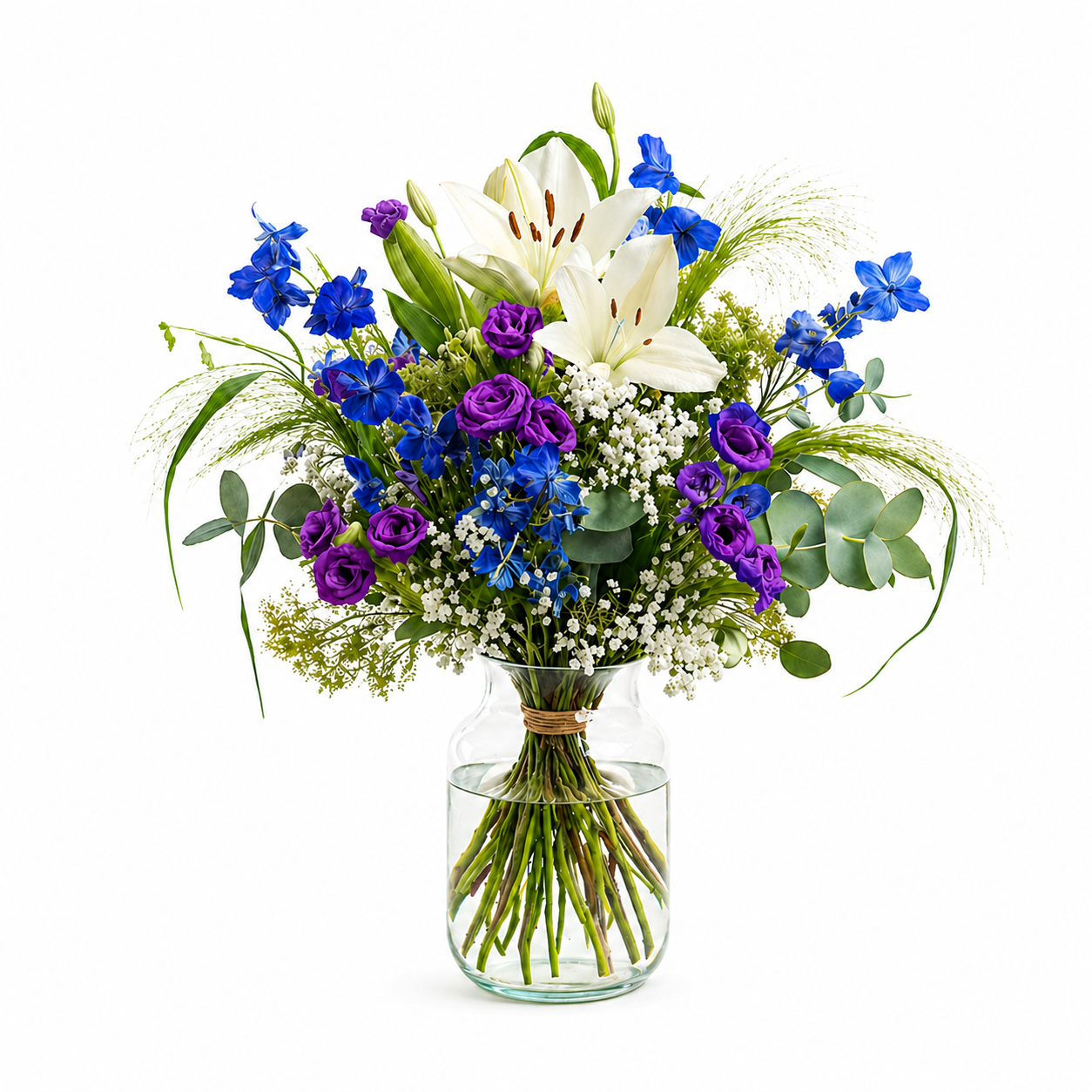 Blauer Blumenstrauß mit Lilien, Lisianthus, Rittersporn und Eukalyptus