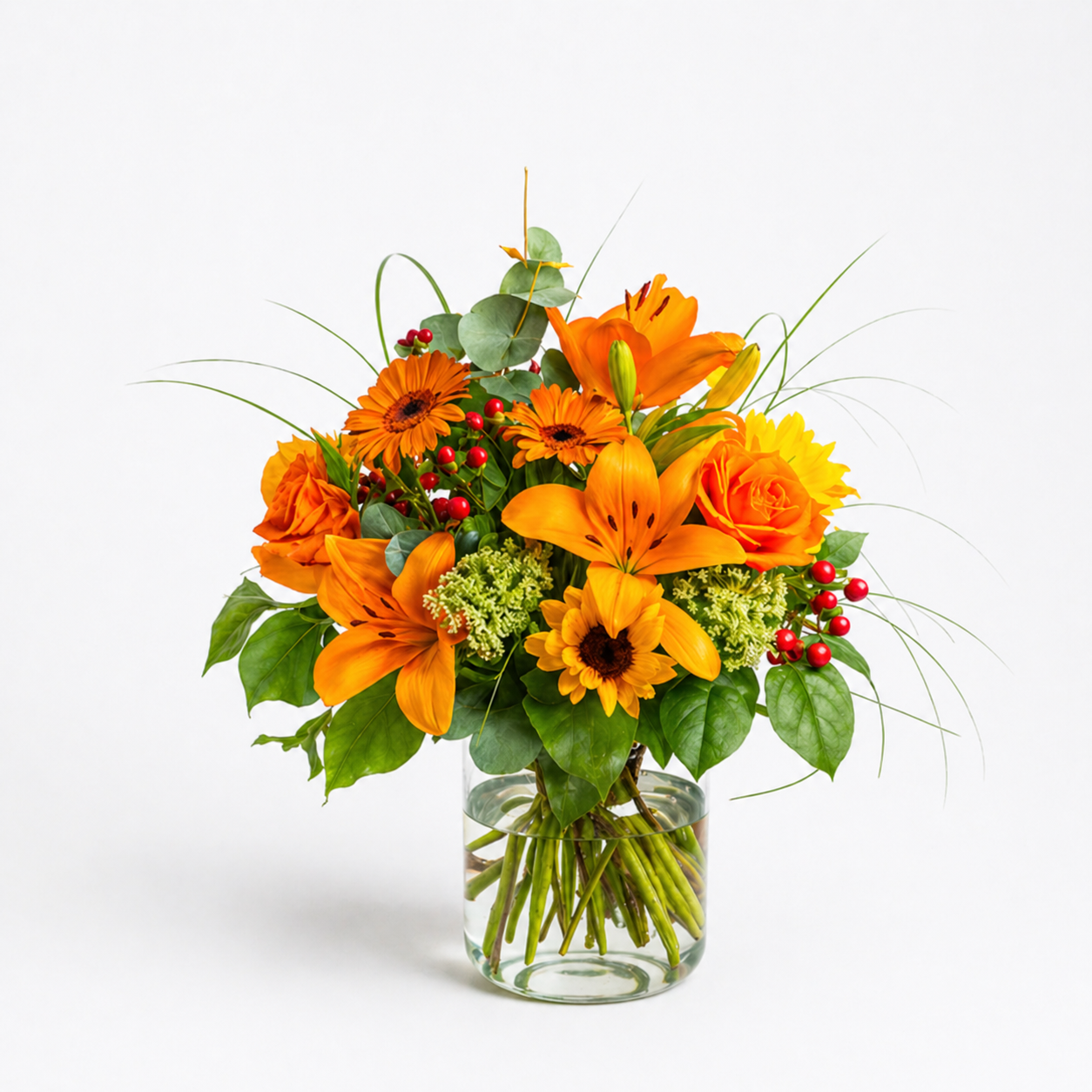 Orangener Blumenstrauß mit Lilien, Rosen, Gerbera und Sonnenblume