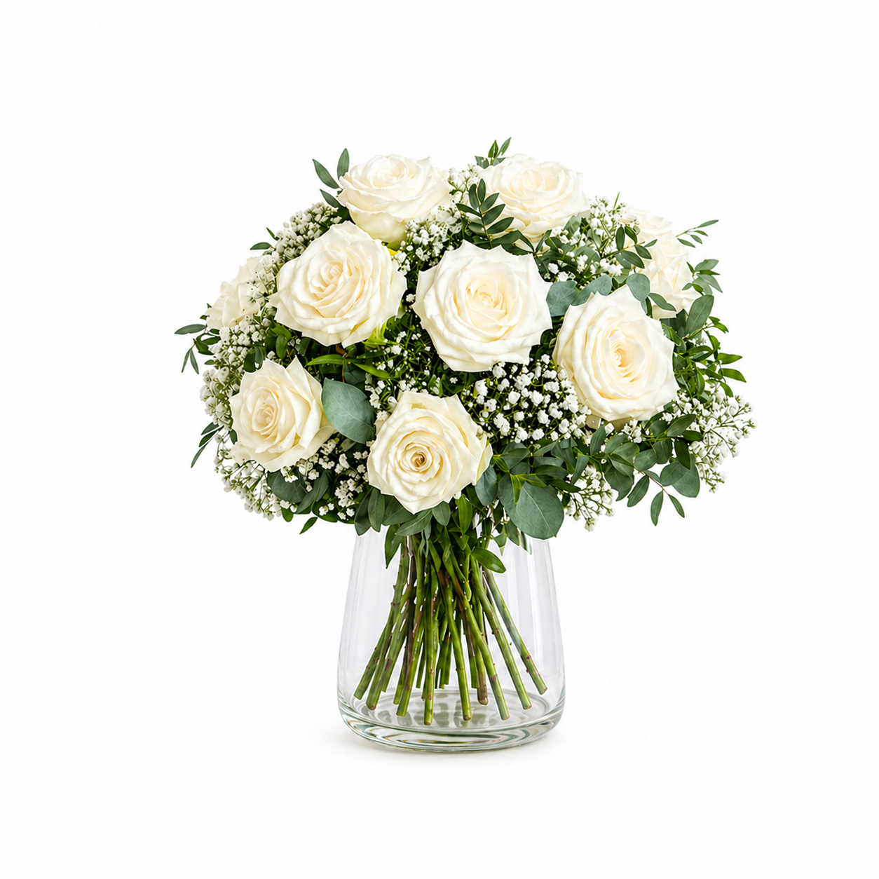 Weißer Rosenstrauß mit Schleierkraut und Eukalyptus